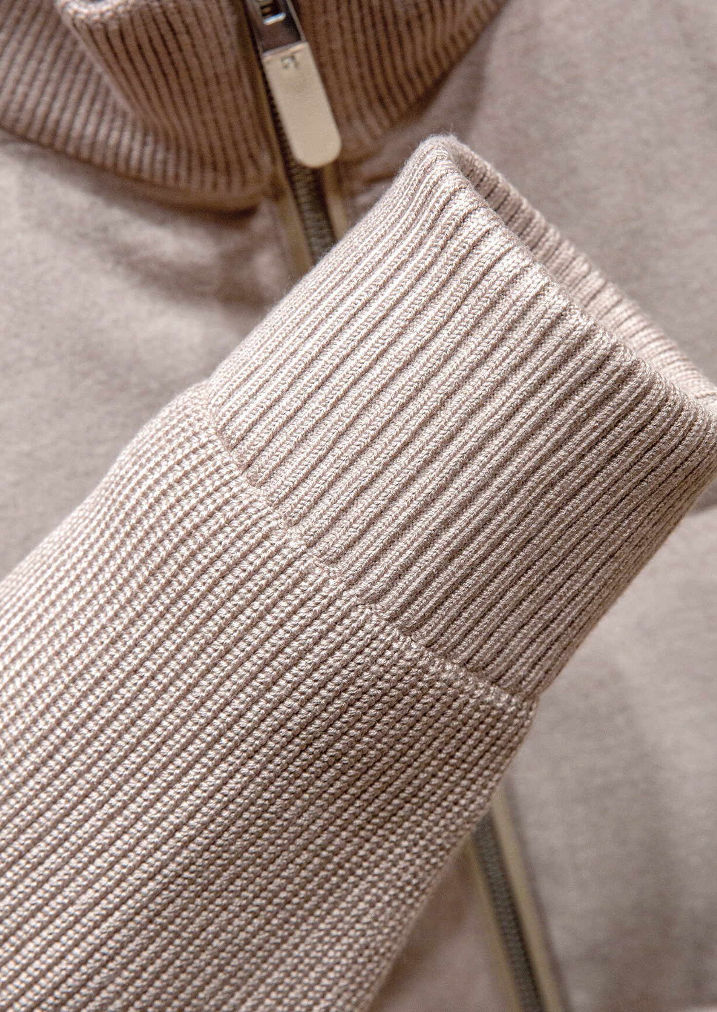 Urban Hybride Bomberjack